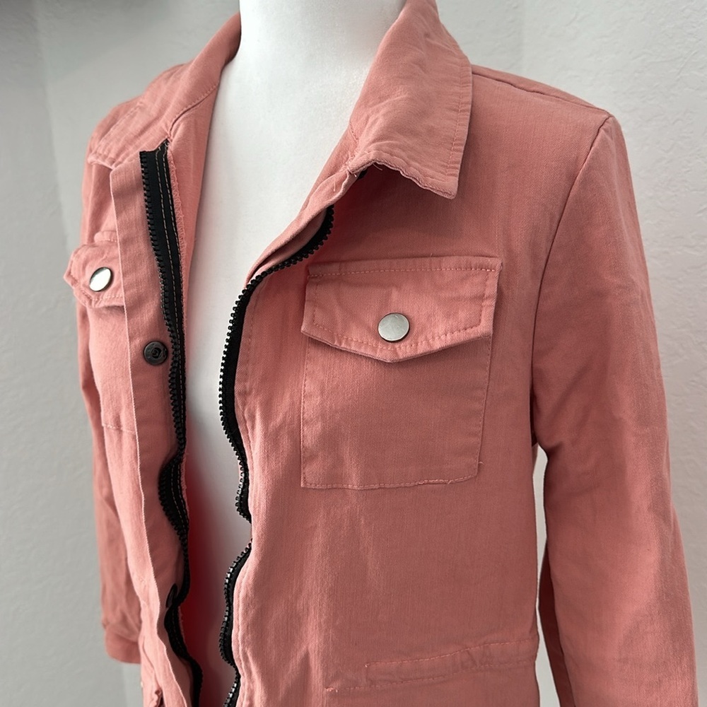 Utility Jacket - Picture 2 of 9